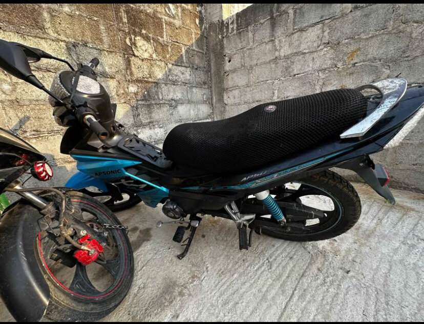 Apsonic X1 Plus moto bleu