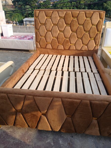 Lit 2places disponible