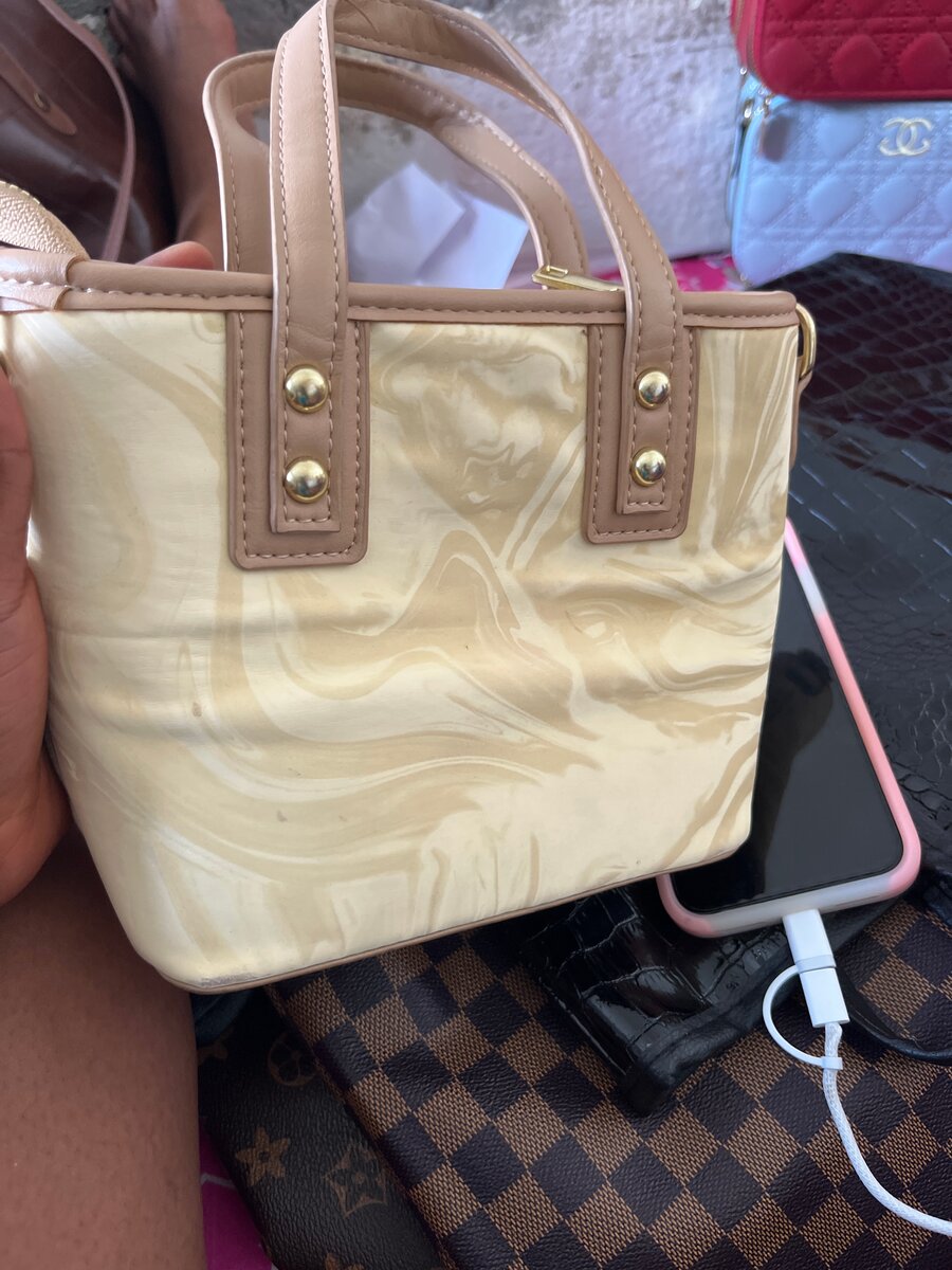 Sac à main marbré élégant