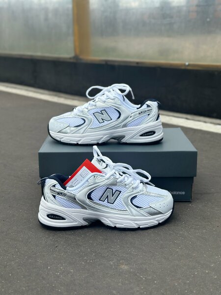Chaussures New Balance 530 blanches