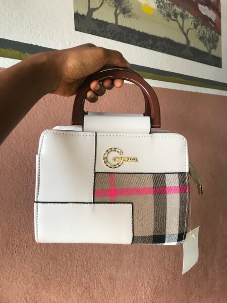 Sac à main élégant femme