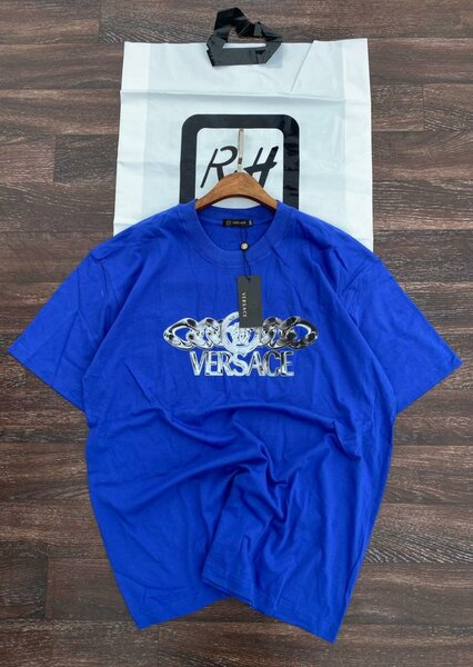 T-shirt bleu Versace