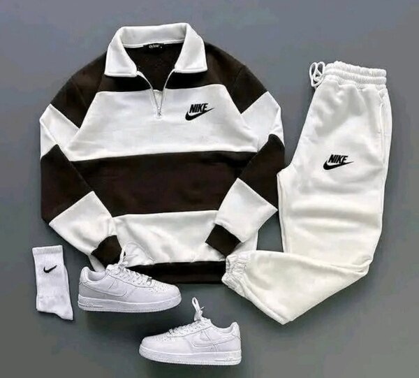 Ensemble de sport Nike pour enfants