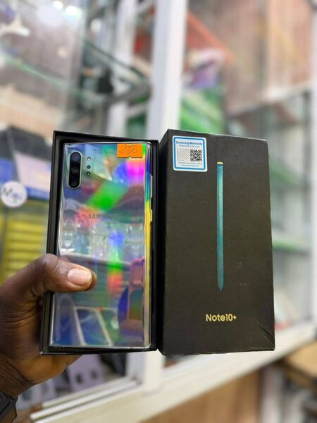Smartphone Note10+
