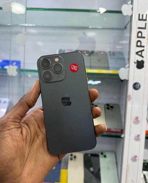 iPhone  13 pro 128GB Noir