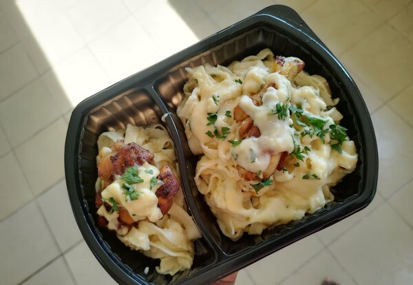 PASTA ROYAL (POULET BÉCHAMEL)
