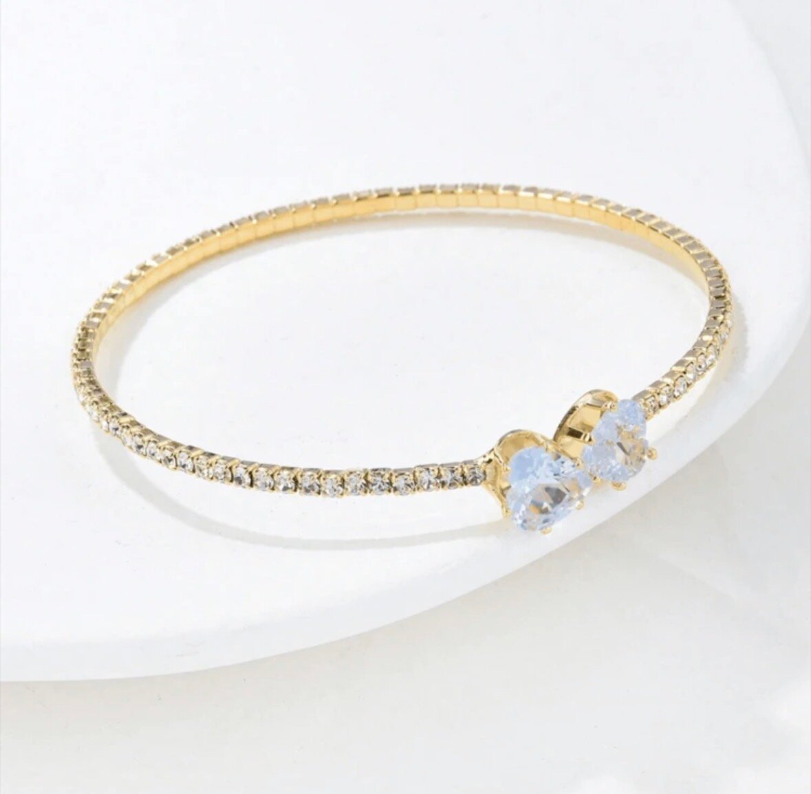 Bracelet doré à cristaux