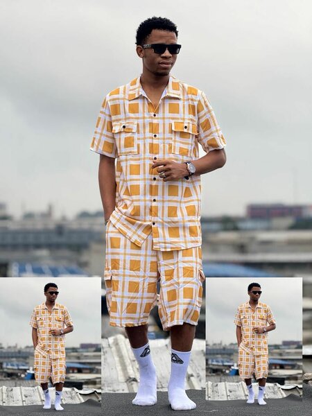 Tenue d'été à carreaux