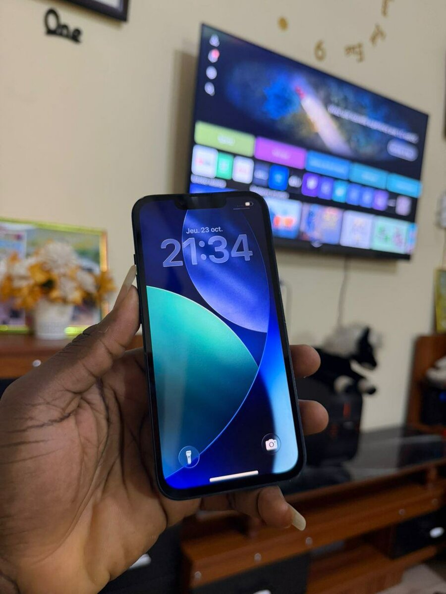 IPhone 13Simple 128Go 2nd main