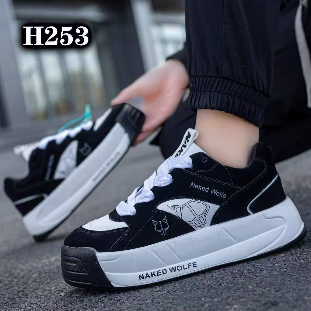 Sneakers Naked Wolfe