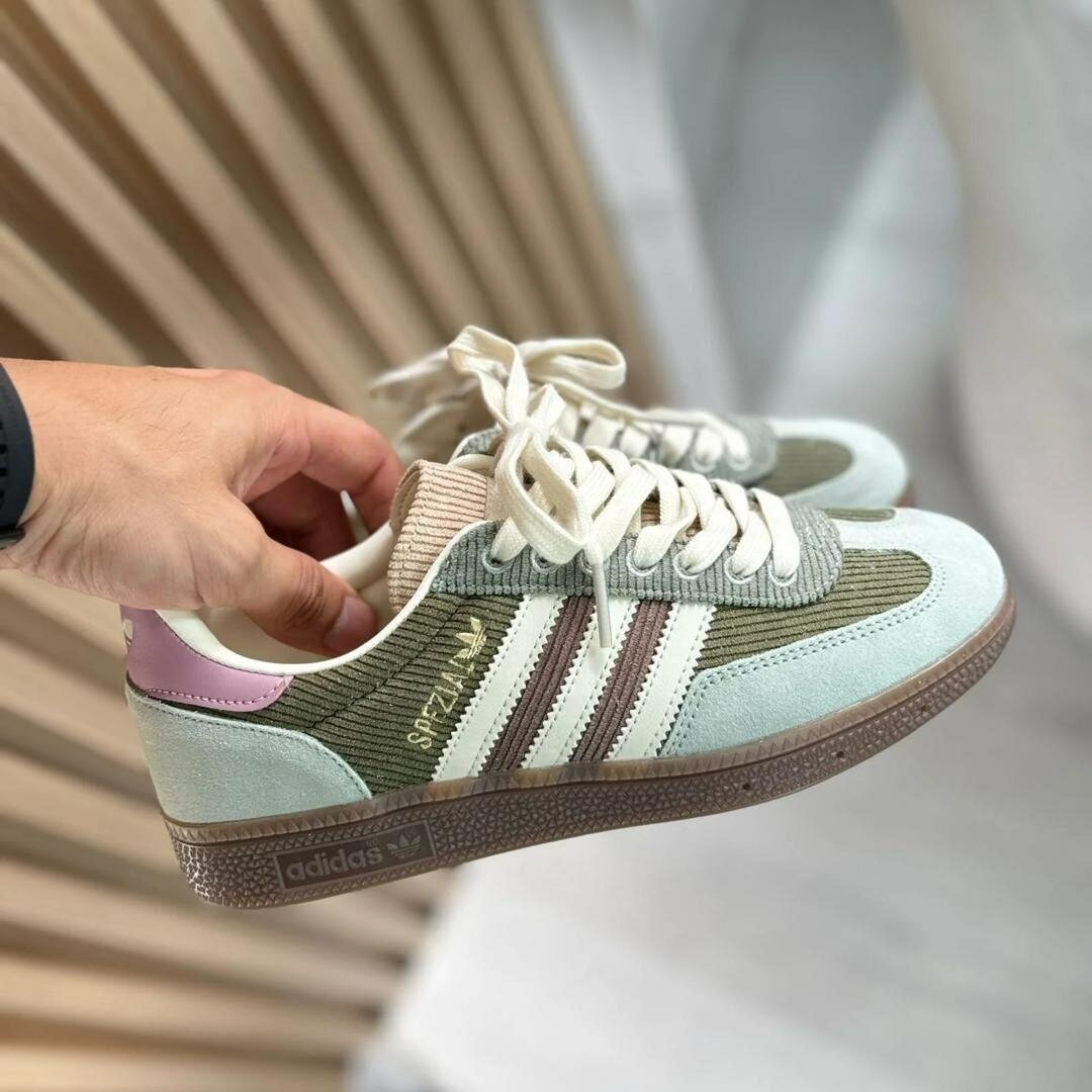 Baskets Adidas Spezial