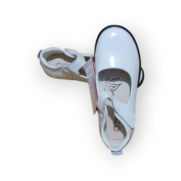 Chaussures Blanches Enfant Élégantes