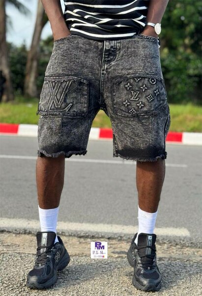 Shorts en jean design stylisé