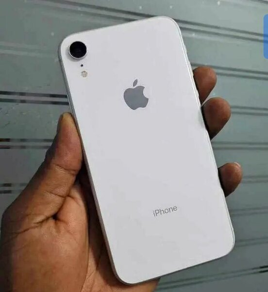 iPhone XR Blanc Débloqué