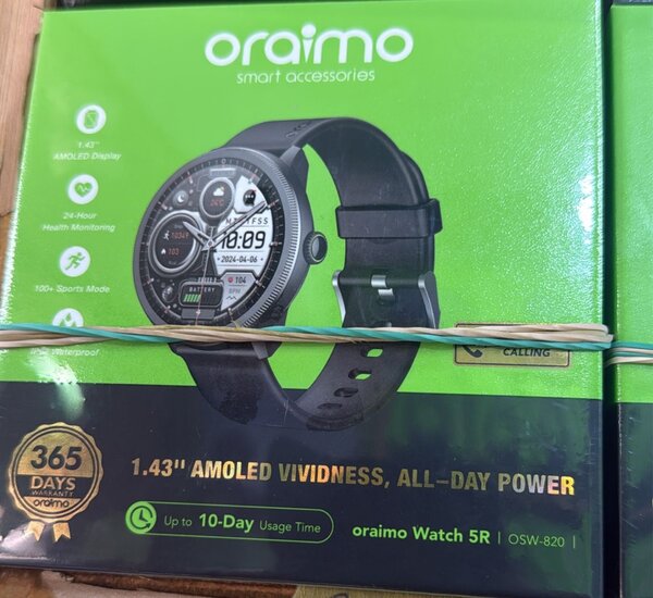 Montre connectée sport élégante