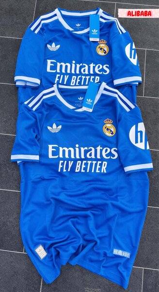 Maillots de Football Équipes Fameuses