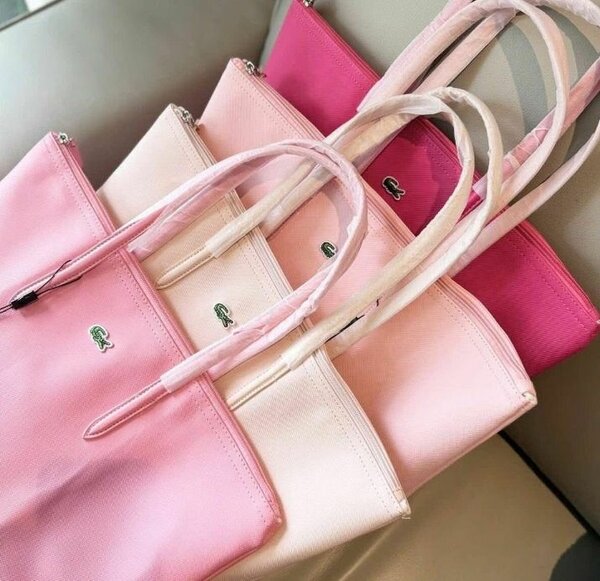 Sacs à main roses élégants