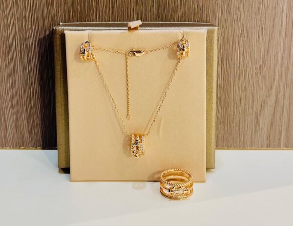 Élégant Set Bijoux Doré