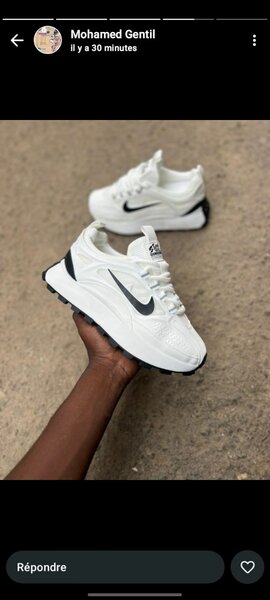 Baskets running Nike modernes