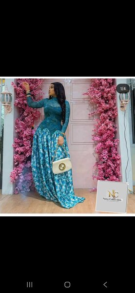 Robe élégante en dentelle