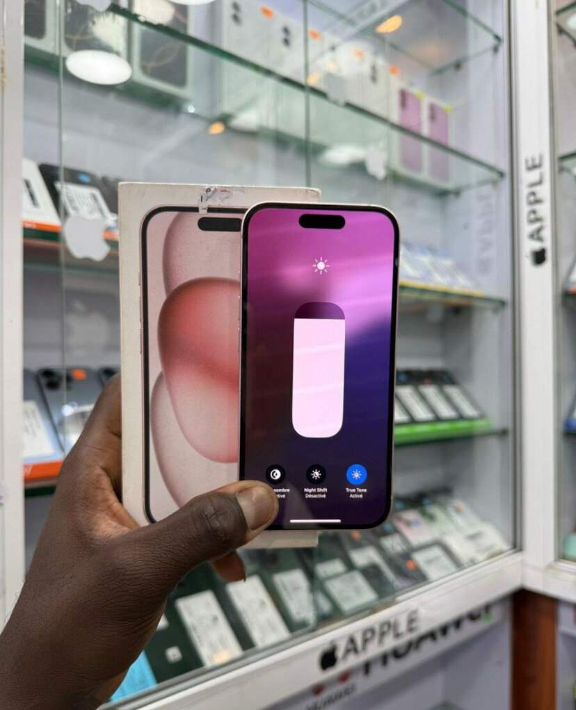iPhone 15 Rose Neuf