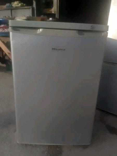 Réfrigérateur compact Hisense