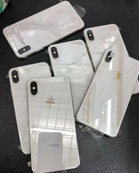 iPhone X housses et téléphones