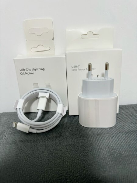 Chargeur Rapide USB-C Lightning