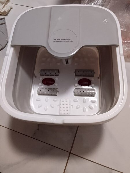 Bain de pieds massant électrique