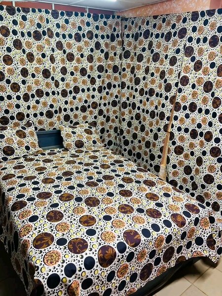 Parure de lit avec rideaux