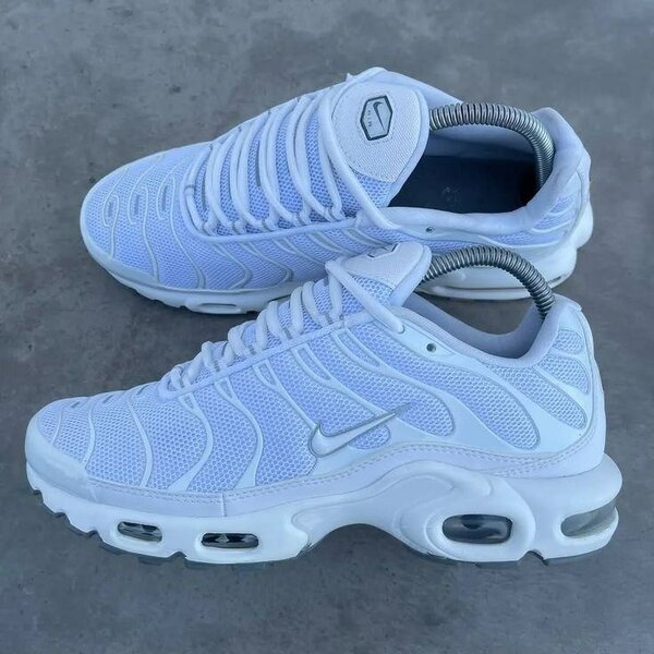 Baskets Air Tuned pour hommes