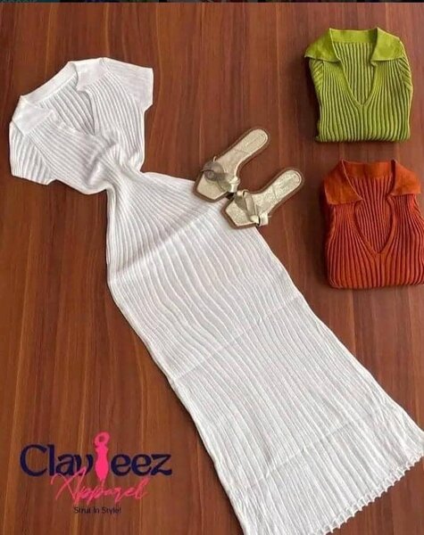 Robe côtelée élégante