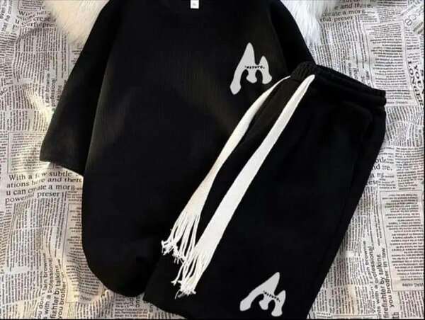 Ensemble t-shirt et short pour enfants