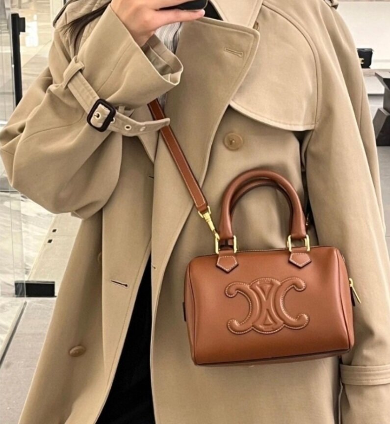 Sac à main en cuir chic