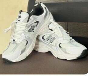 Sneakers blancs pour hommes