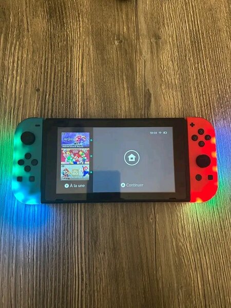 Nintendo Switch Lite avec Joy-Con