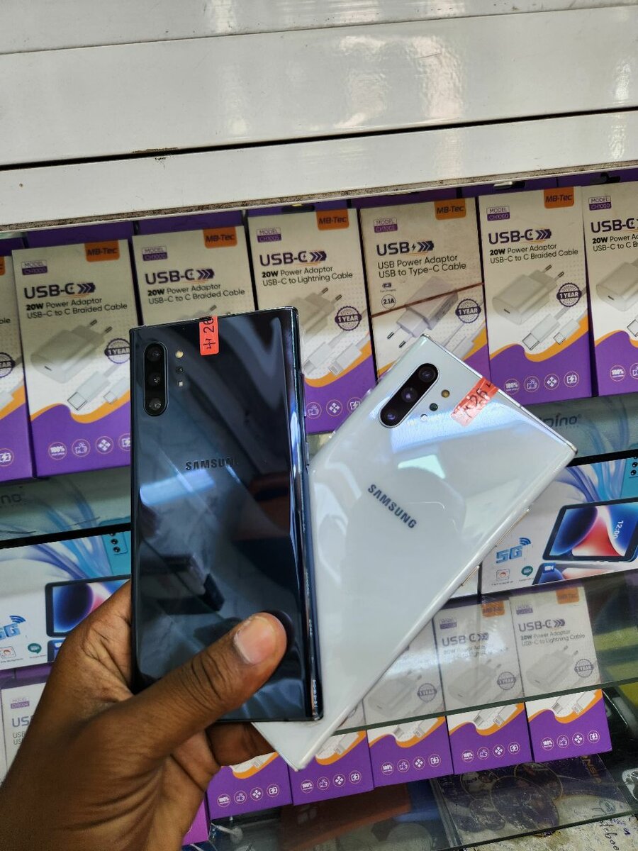 Samsung note 10+ 256G ram12