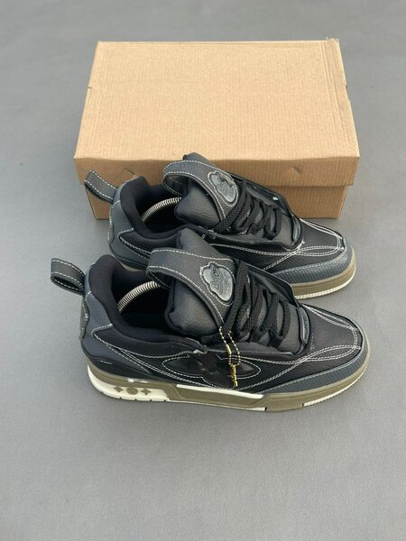 Baskets noires tendance homme