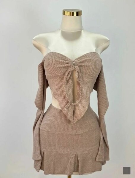 Ensemble top noué et jupe