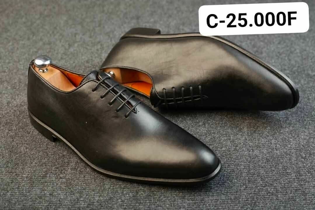 Chaussures en cuir élégantes