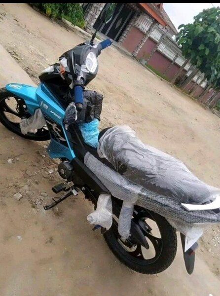 Motonette Sportive Neuve 125cc