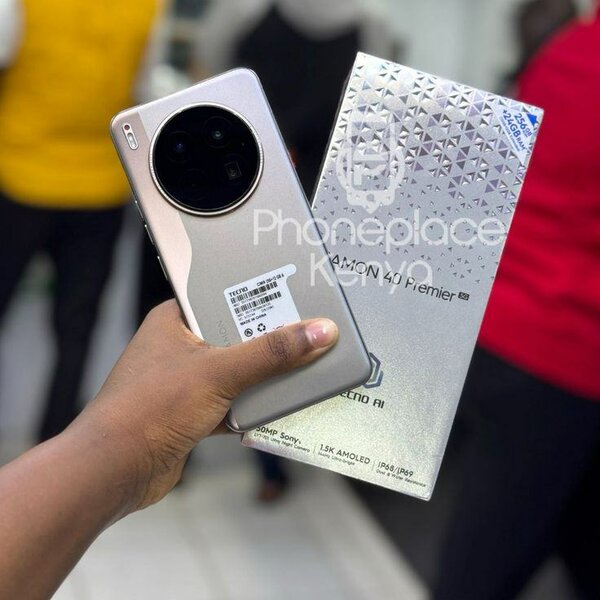 Tecno Camon 20 Premier 5G