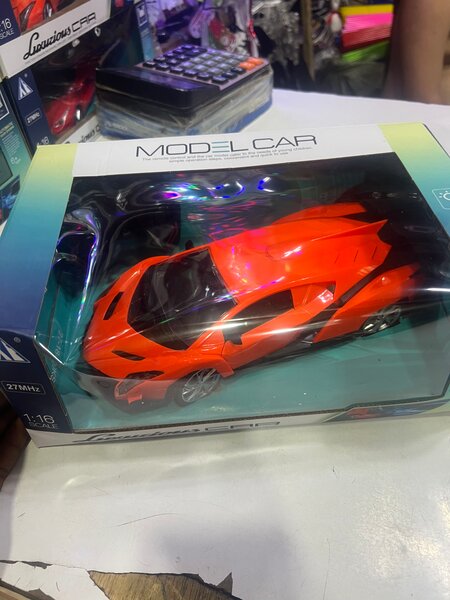 Voiture Modèle Télécommandée