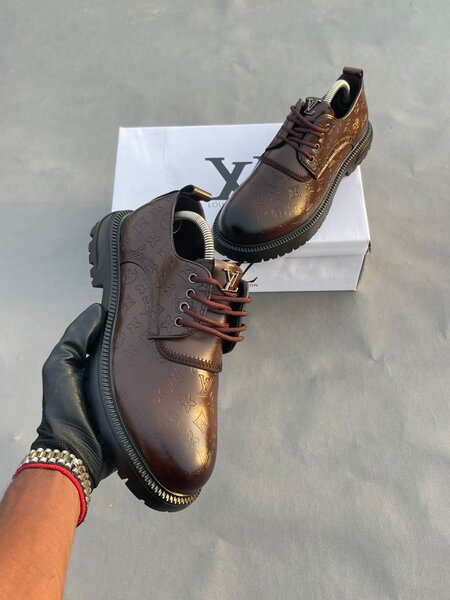 Chaussures habillées marron homme