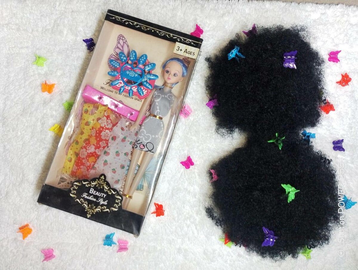 KIT NOEL ( POUPÉE+ POSTICHE)