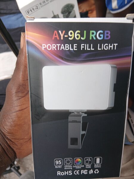 Lumière de Remplissage RGB Portable