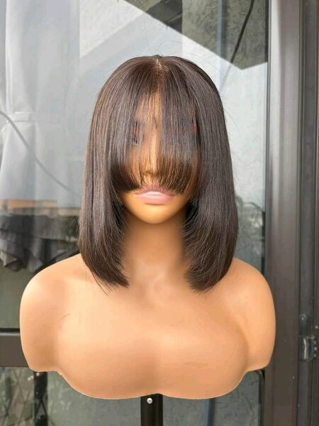 Perruque Bob Élégante