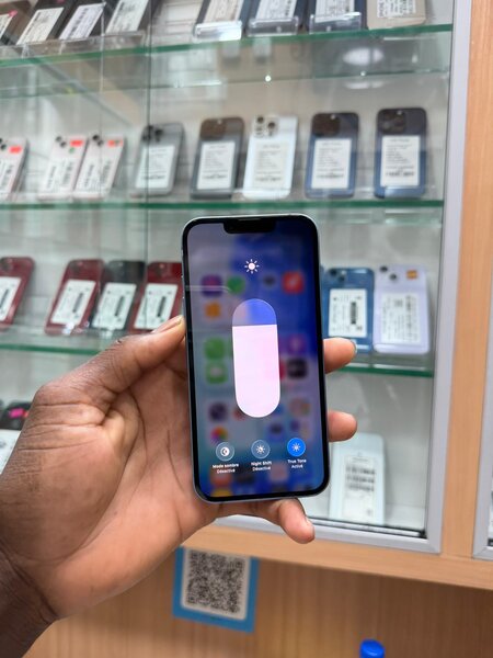 iPhone 14 simple 128Go origine