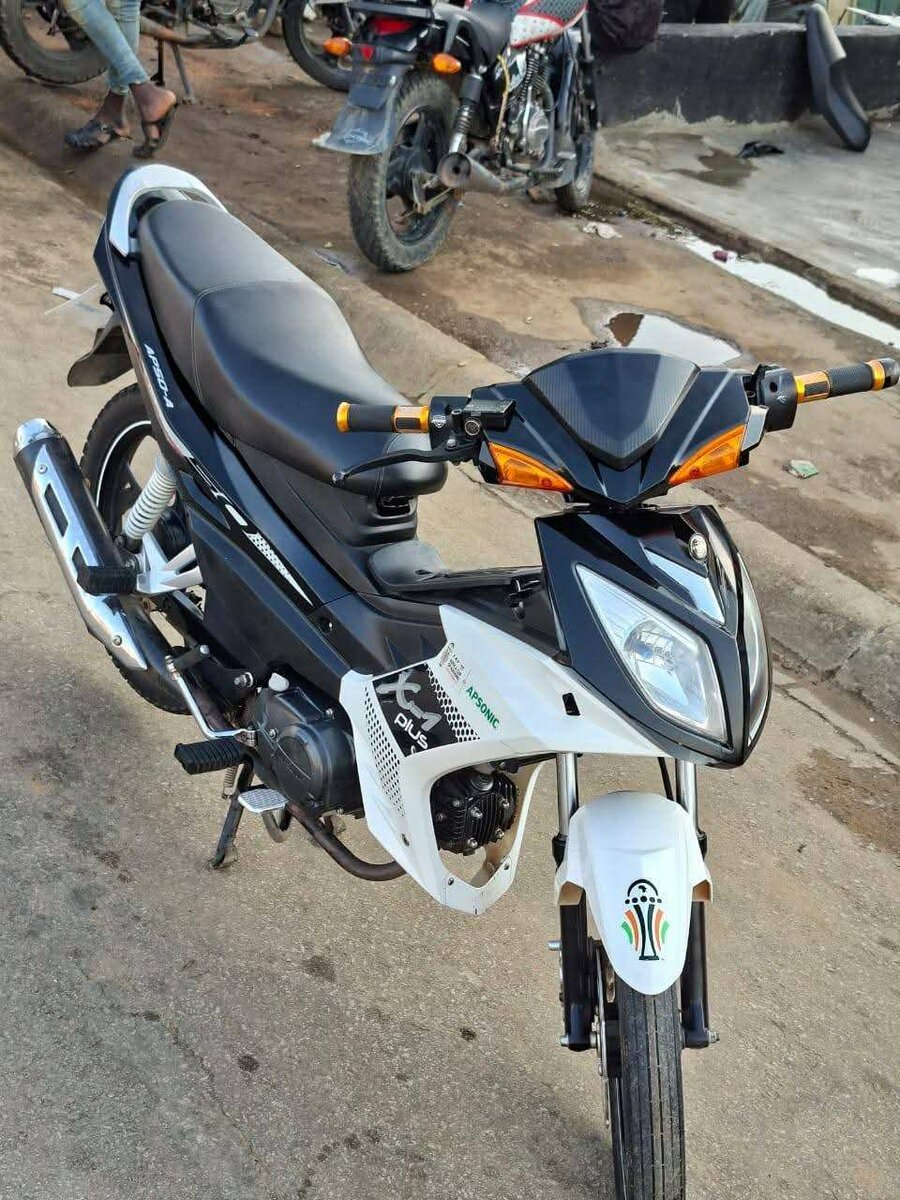 Moto économique 125cc