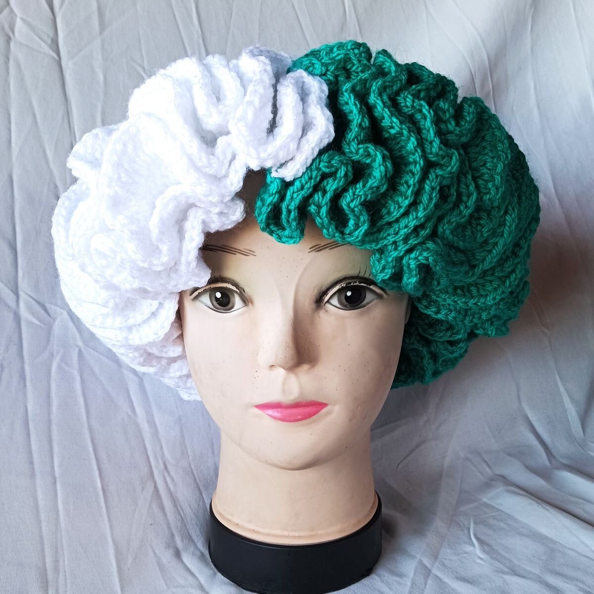 laine crochetée sur commande